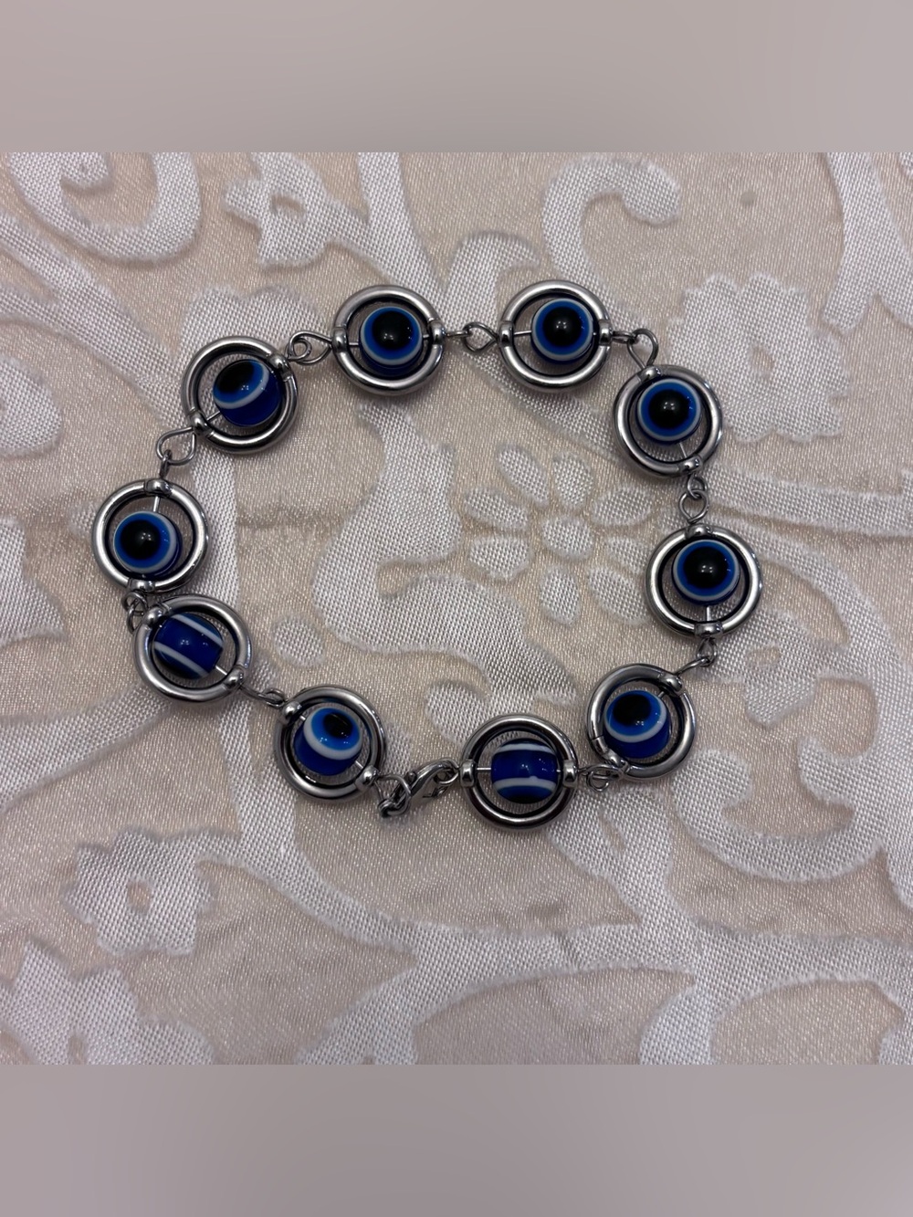 Vintage Evil Eye Bracelet silver-tone 8”
